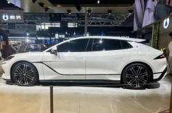 腾势Z9GT，要让BBA吃瘪了？