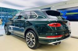 宾利添越EWB Azure Riviera官图发布
