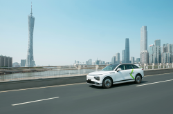 小鹏汽车扩充Robotaxi团队：正招聘多个岗位，年薪最高近百万