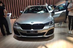 油电双版本搭载多项技术，全新BMW 5系即将上市