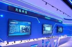 舱驾融合的新赛道上，为何是北斗智联跑在了前面？
