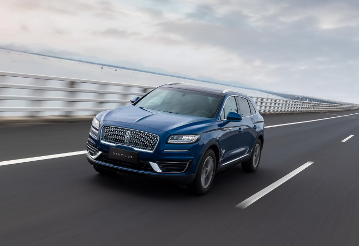 豪华产品矩阵亮相，追觅星空计划携硬科技首登AWE 2026